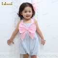 big-bow-window-pane-girl-bubble-–-bb2980
